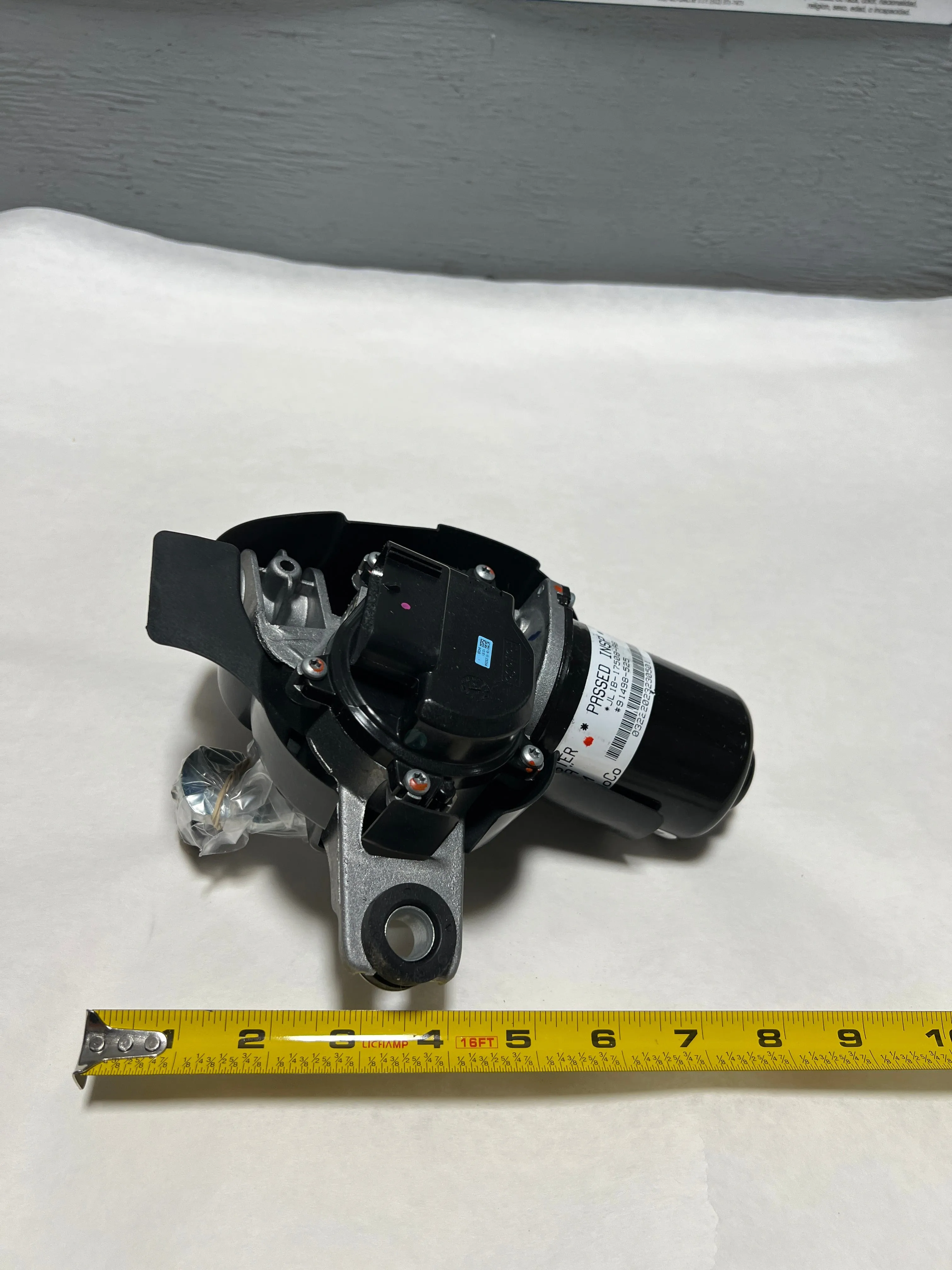 2018-2023 Ford Expedition Front Windshield Wiper Motor OEM JL1Z-17508-A